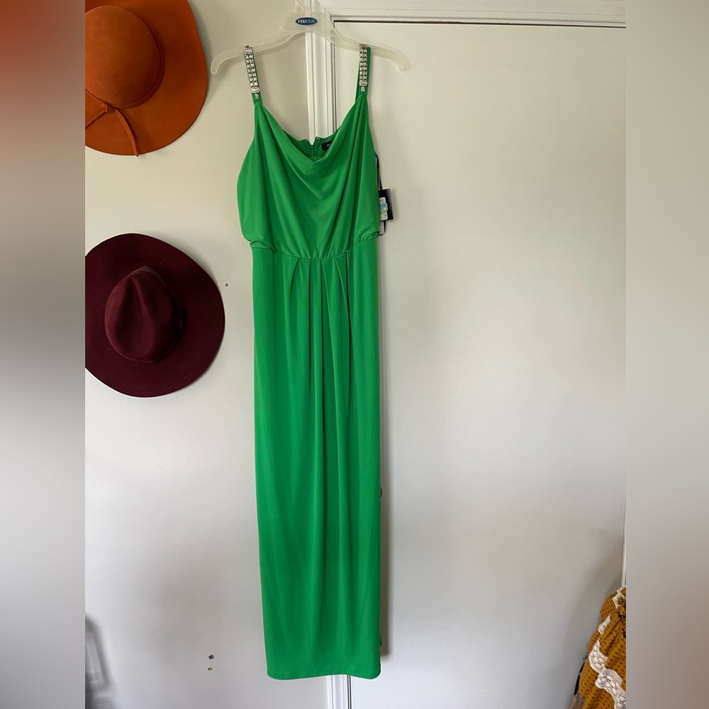 Emerald green, size 4, Ellen Tracy maxi dress